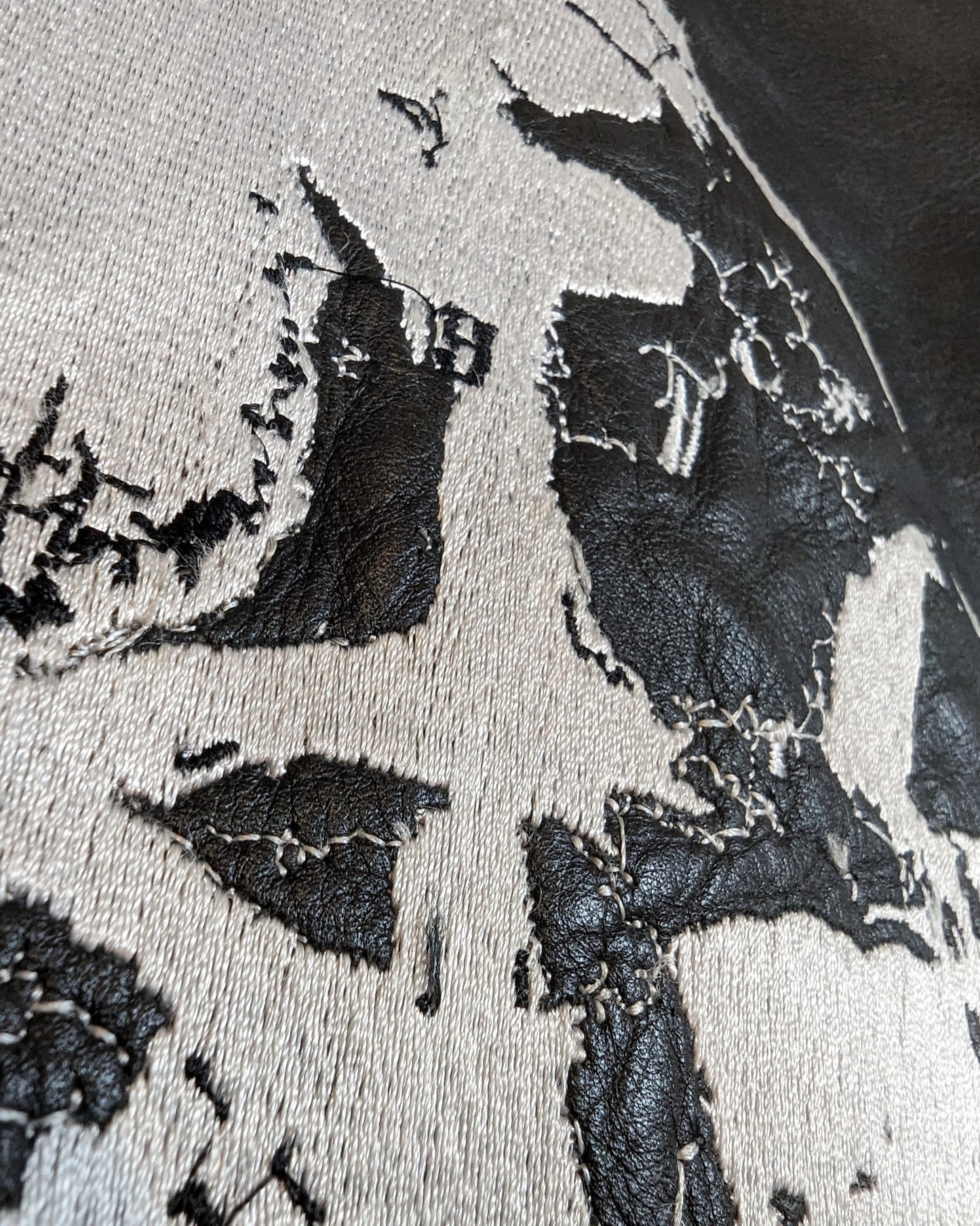 BLACK LAMBSKIN JACKET WITH EMBROIDERED VINCENT SKELETON